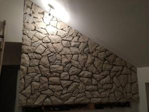 image-4bcf66ea325640b2aadeeb57292033133ea2879d041e389642c33ebcbfdaaa2a-V